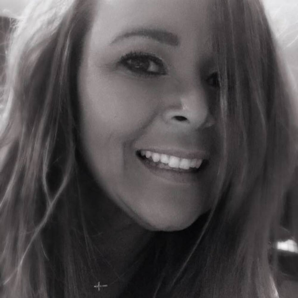 Meet your Posher, Crystal